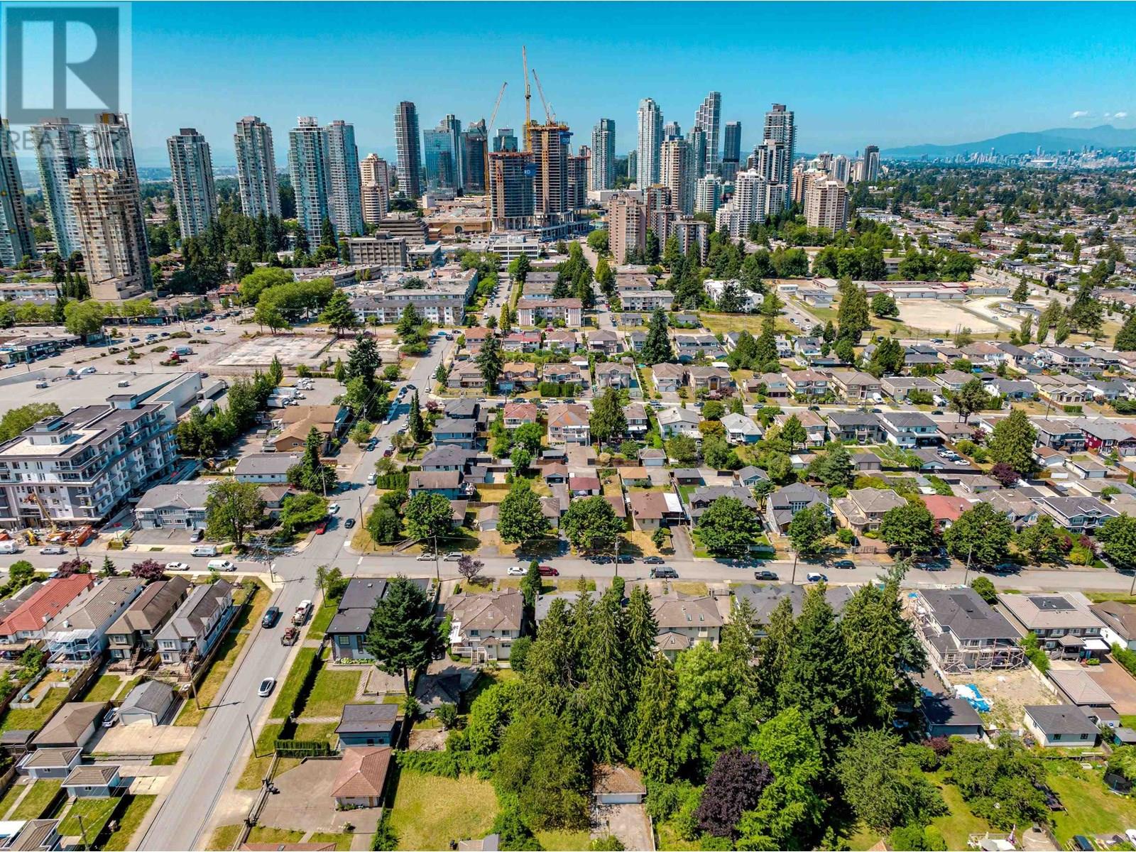 6338 Selma Avenue, Burnaby, British Columbia  V5H 3R2 - Photo 4 - R3030955