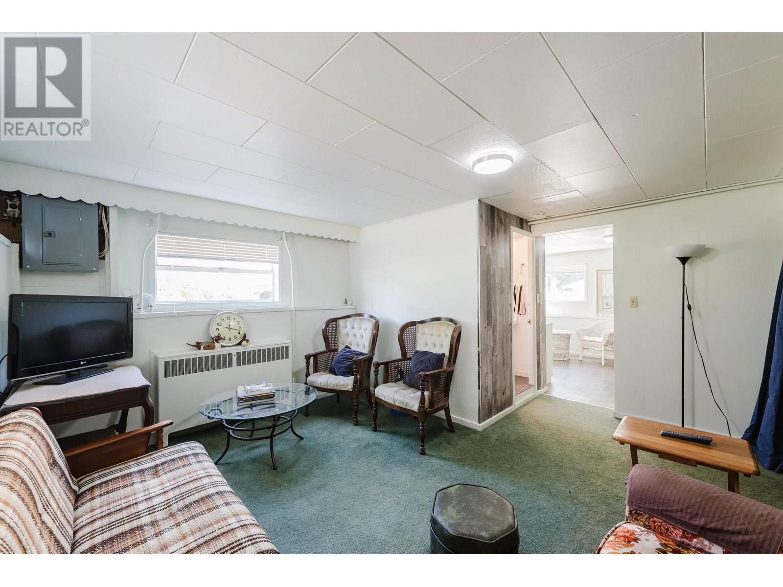 6338 Selma Avenue, Burnaby, British Columbia  V5H 3R2 - Photo 29 - R3030955