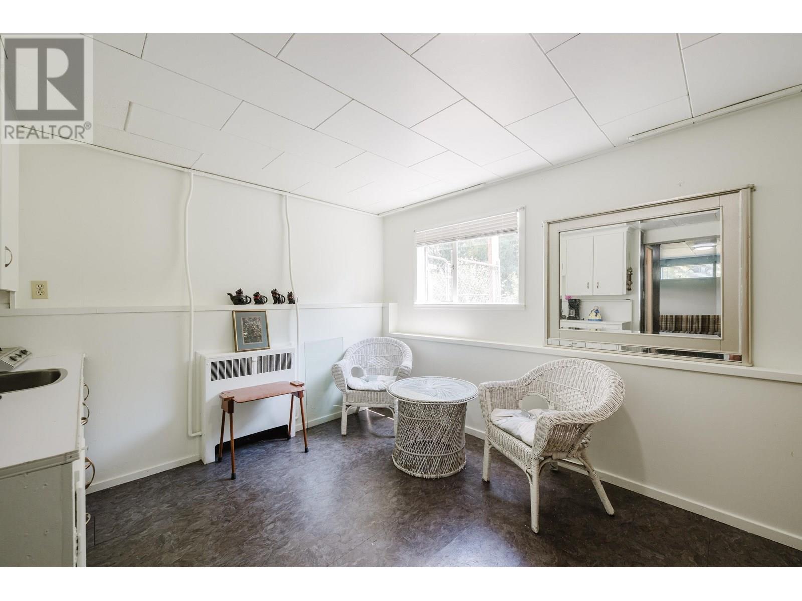 6338 Selma Avenue, Burnaby, British Columbia  V5H 3R2 - Photo 27 - R3030955