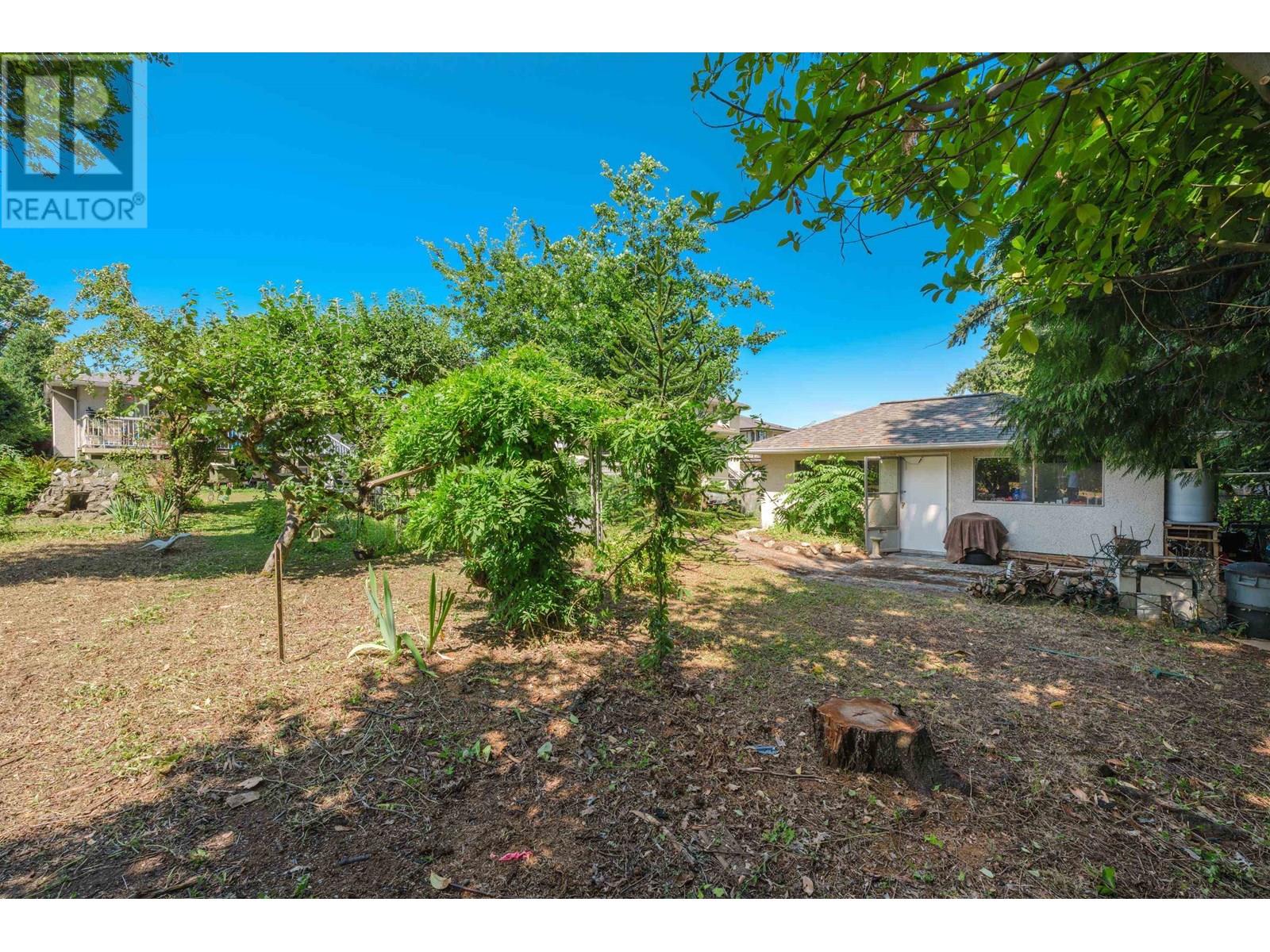 6338 Selma Avenue, Burnaby, British Columbia  V5H 3R2 - Photo 14 - R3030955