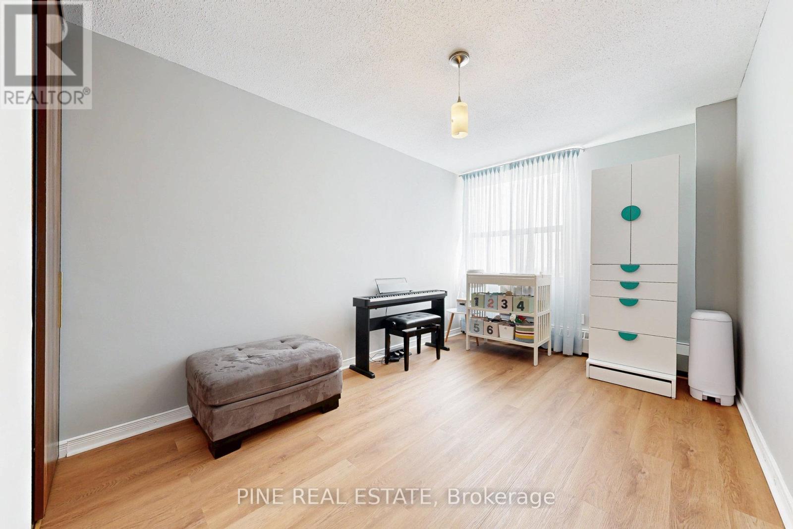 2307 - 155 Marlee Avenue, Toronto, Ontario  M6B 4B5 - Photo 21 - W12311666