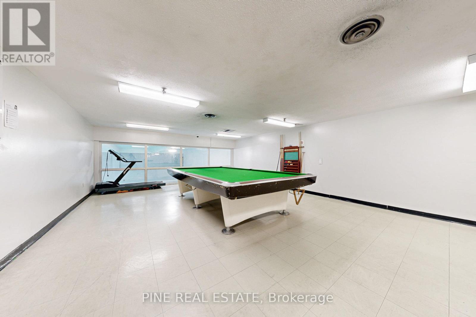 2307 - 155 Marlee Avenue, Toronto, Ontario  M6B 4B5 - Photo 32 - W12311666
