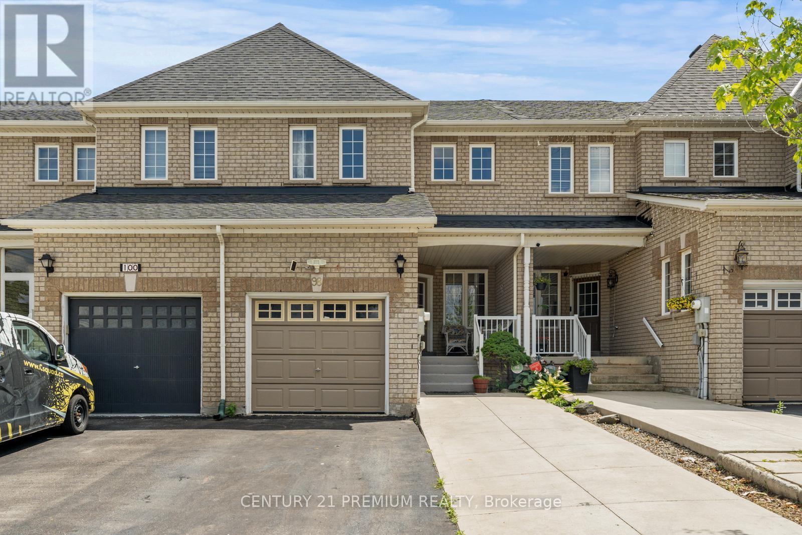 98 Albright Road, Brampton (Fletcher's Creek Village), Ontario  L6X 5E6 - Photo 1 - W12311696