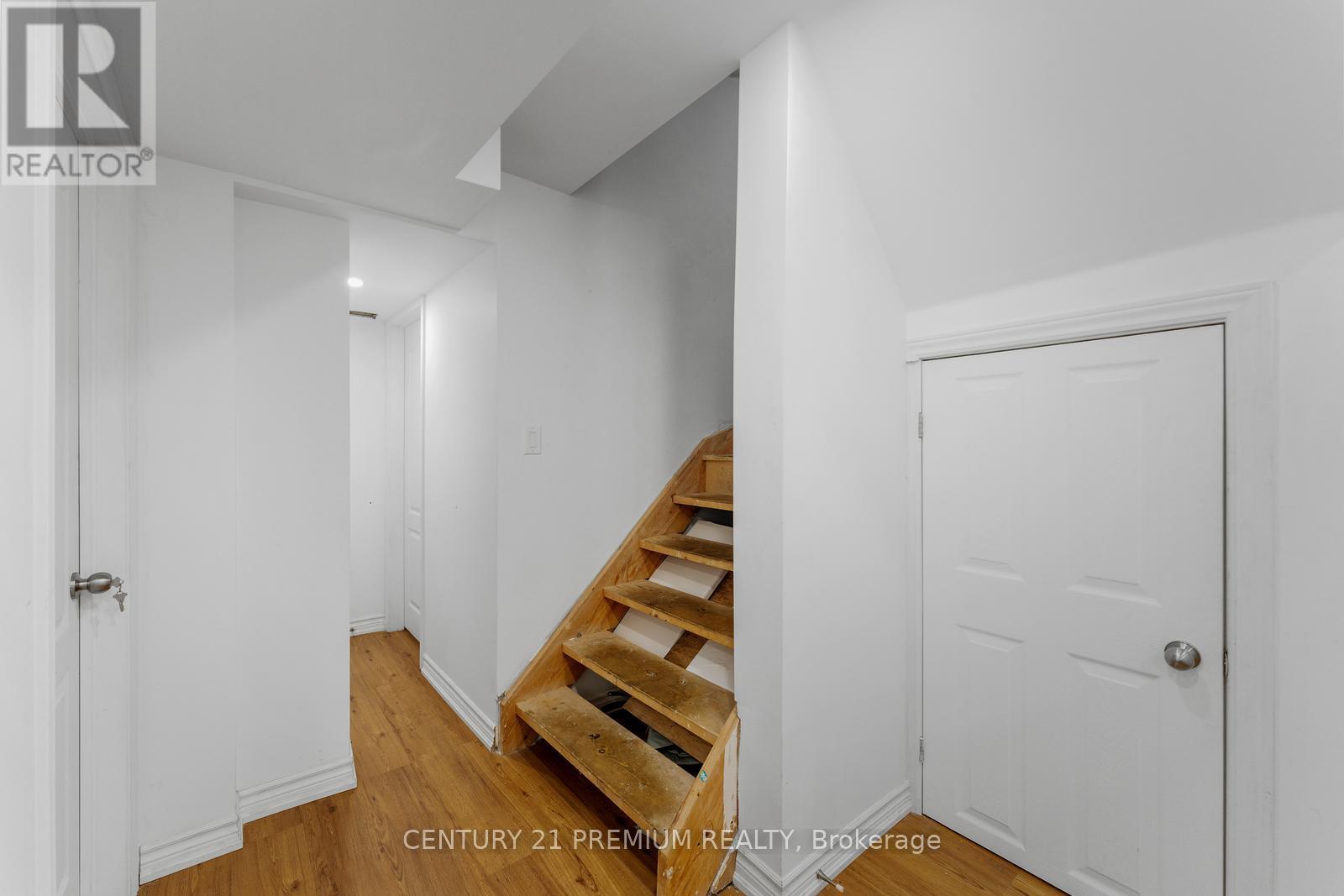 98 Albright Road, Brampton (Fletcher's Creek Village), Ontario  L6X 5E6 - Photo 29 - W12311696
