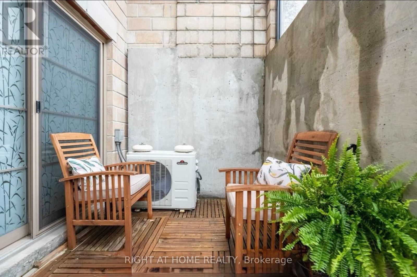 42 - 2315 Sheppard Avenue W, Toronto, Ontario  M9M 0E8 - Photo 10 - W12311739