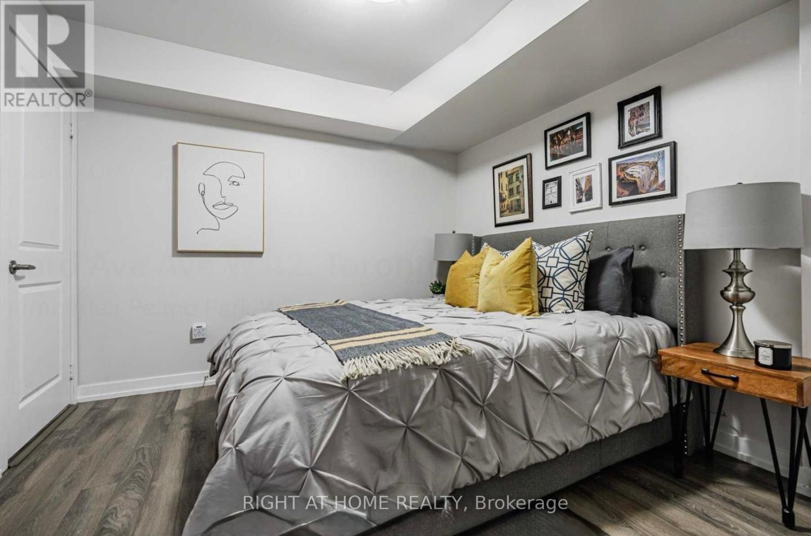 42 - 2315 Sheppard Avenue W, Toronto, Ontario  M9M 0E8 - Photo 9 - W12311739
