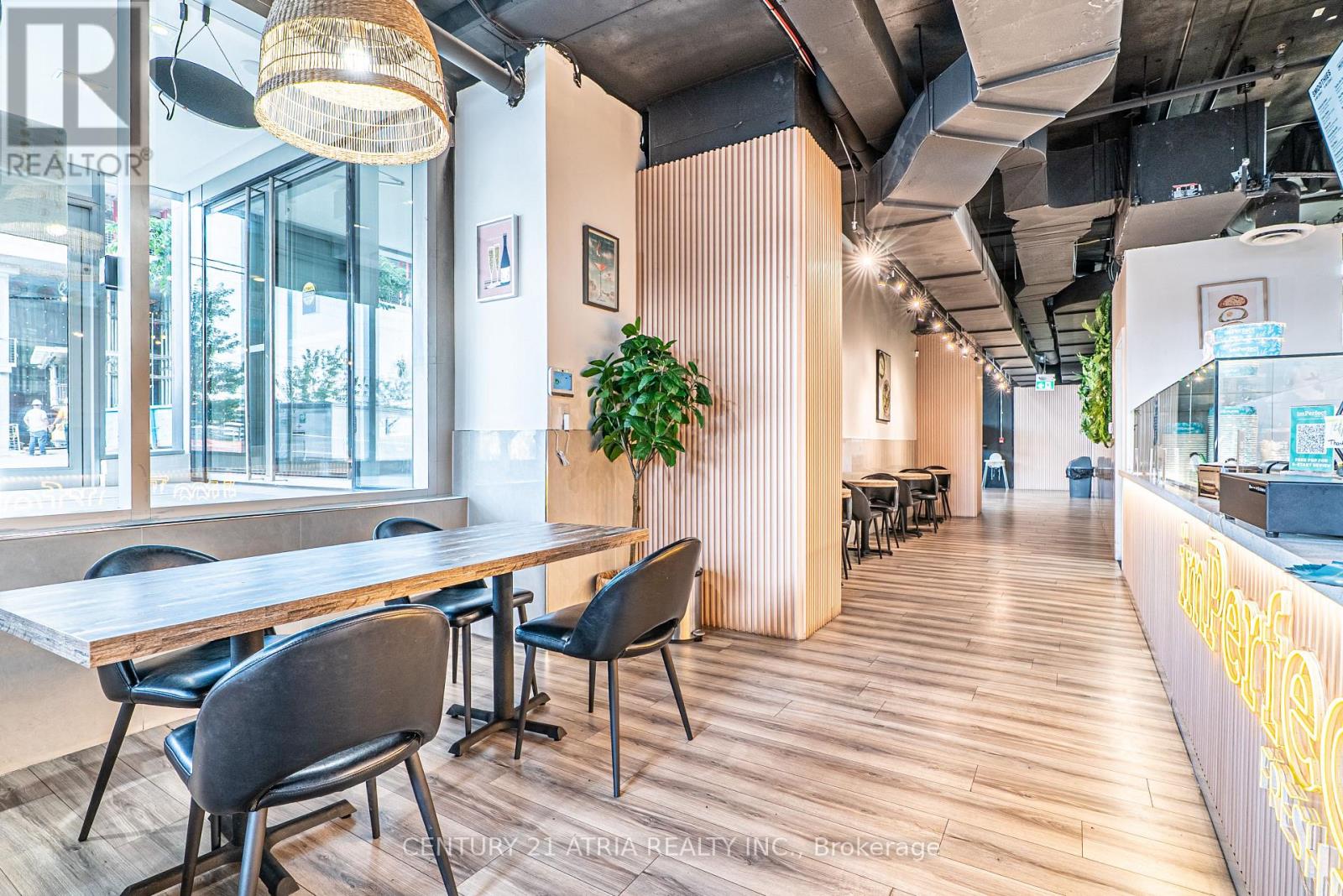 3 - 5245 Dundas Street W, Toronto, Ontario  M9B 0E5 - Photo 11 - W12311752