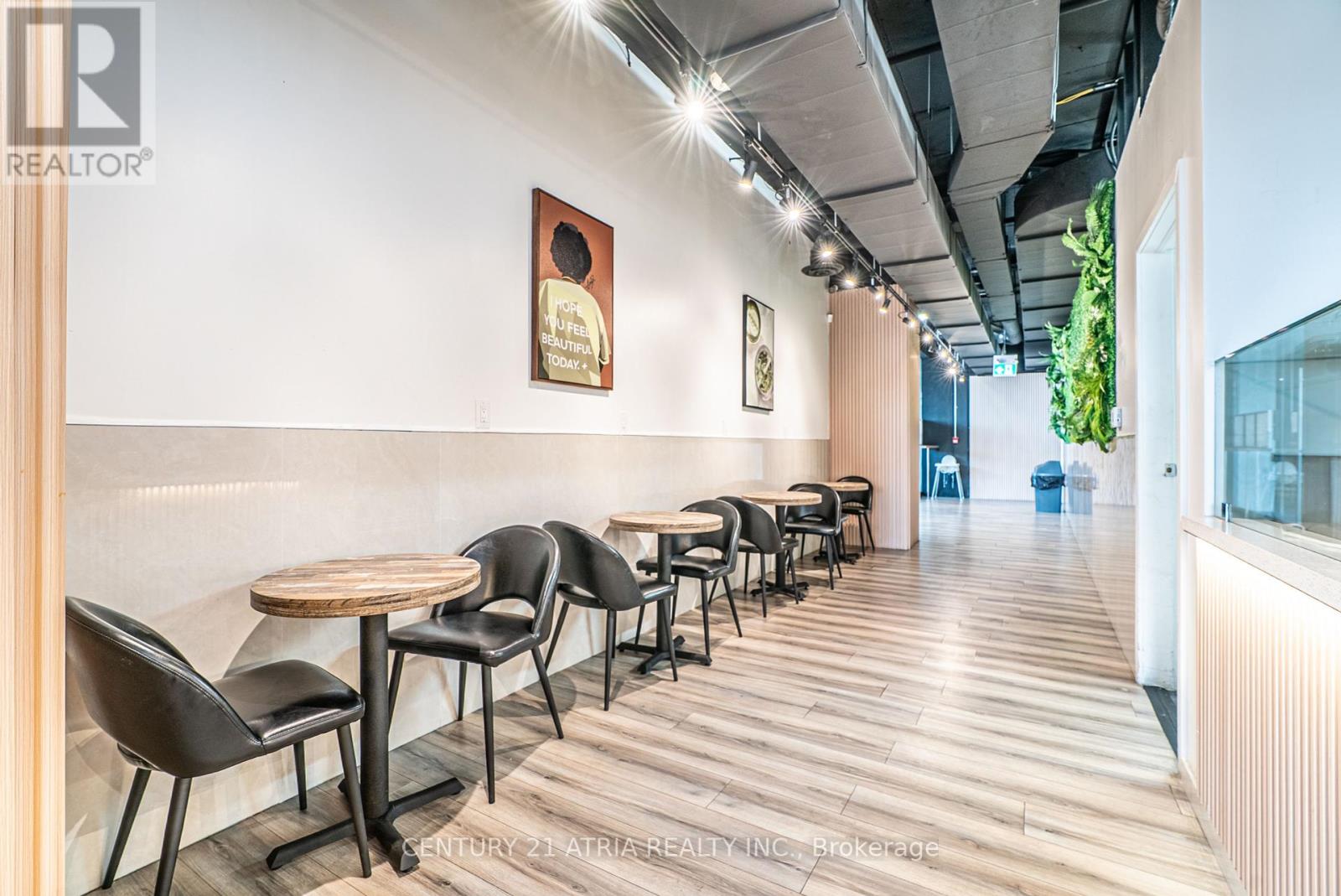 3 - 5245 Dundas Street W, Toronto, Ontario  M9B 0E5 - Photo 9 - W12311752