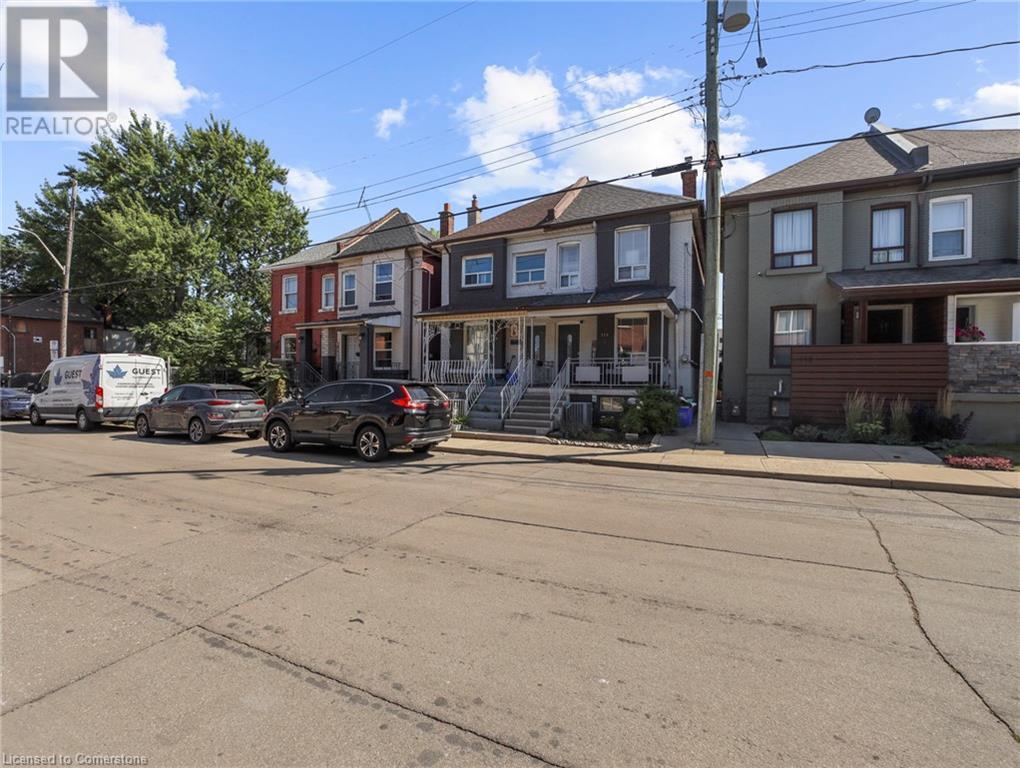 114 Burton Street, Hamilton, Ontario  L8L 3R5 - Photo 4 - 40755449
