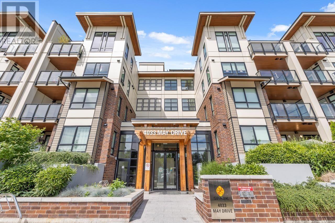 321 4033 MAY DRIVE, Richmond, British Columbia