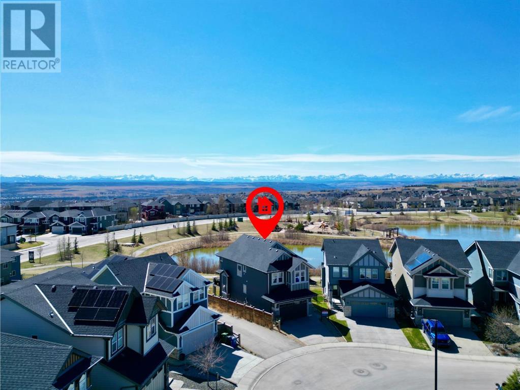 Property at 53 Sundown Grove image 4