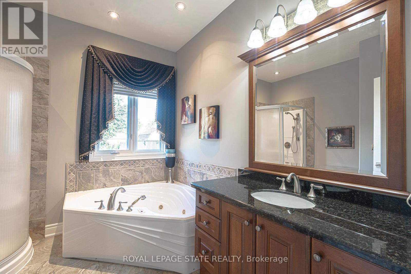 198 Gray Road, Hamilton, Ontario  L8E 1T7 - Photo 22 - X12311753
