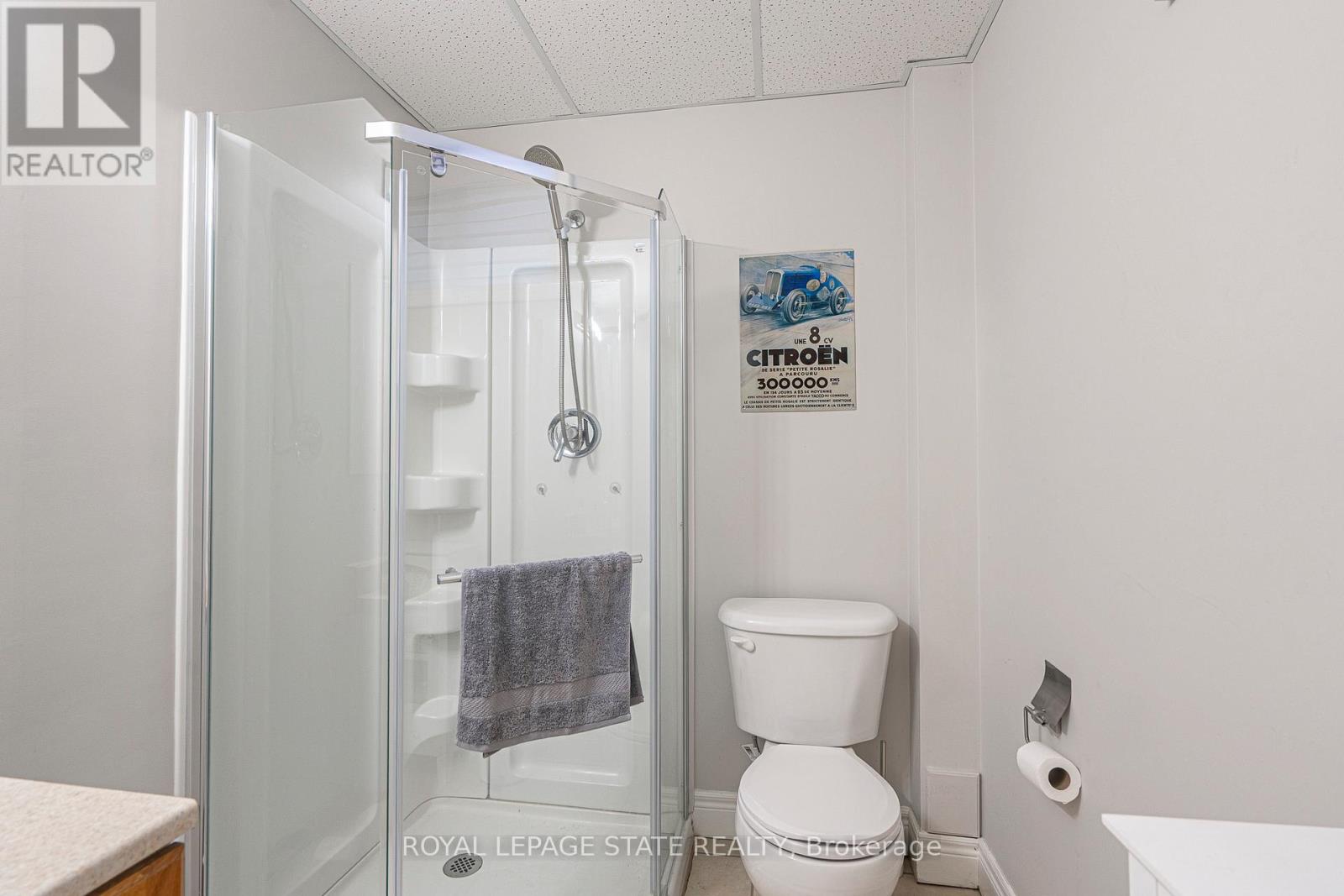 198 Gray Road, Hamilton, Ontario  L8E 1T7 - Photo 35 - X12311753