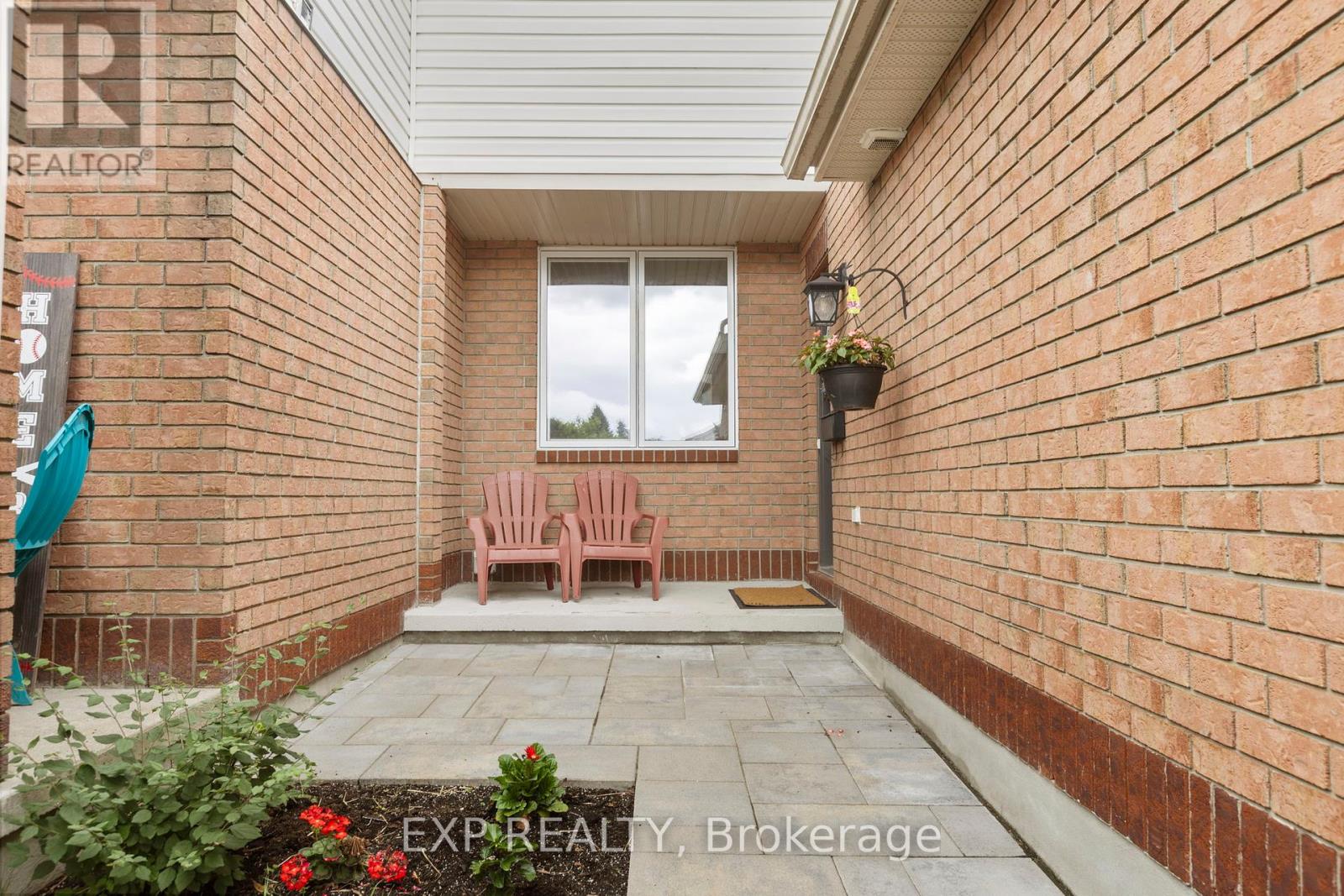 Property at 225 KINCARDINE DRIVE image 3