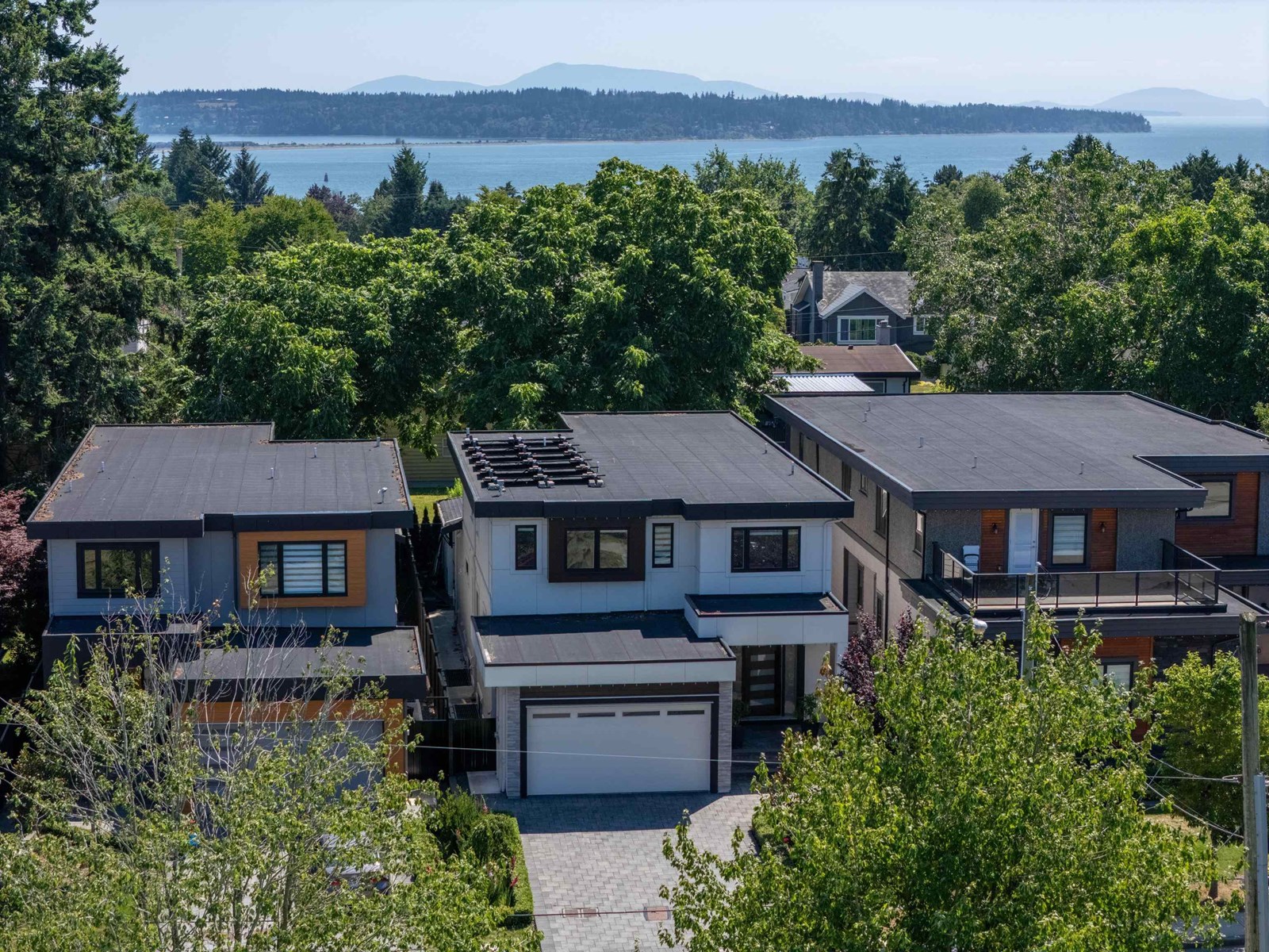 Property at 15890 ROPER AVENUE image 2
