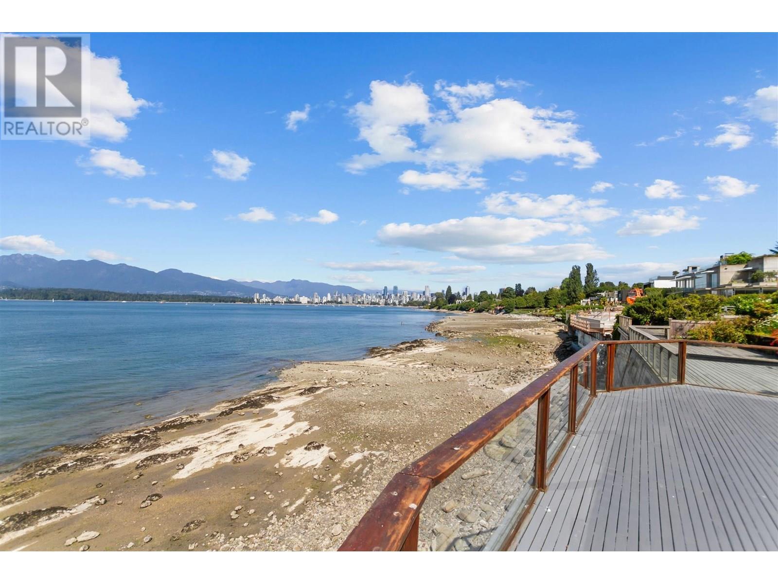 3131 Point Grey Road, Vancouver, British Columbia  V6K 1B3 - Photo 3 - R3031288