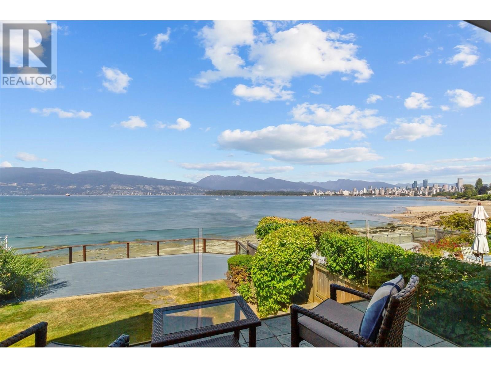 3131 Point Grey Road, Vancouver, British Columbia  V6K 1B3 - Photo 4 - R3031288
