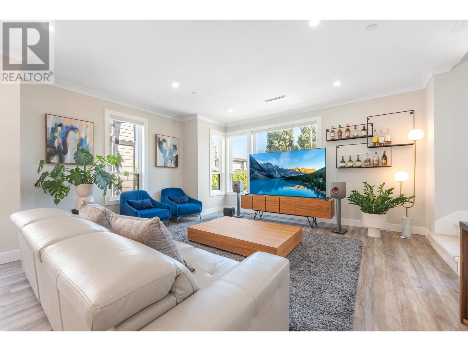 Property at 108 JARDINE STREET image 3