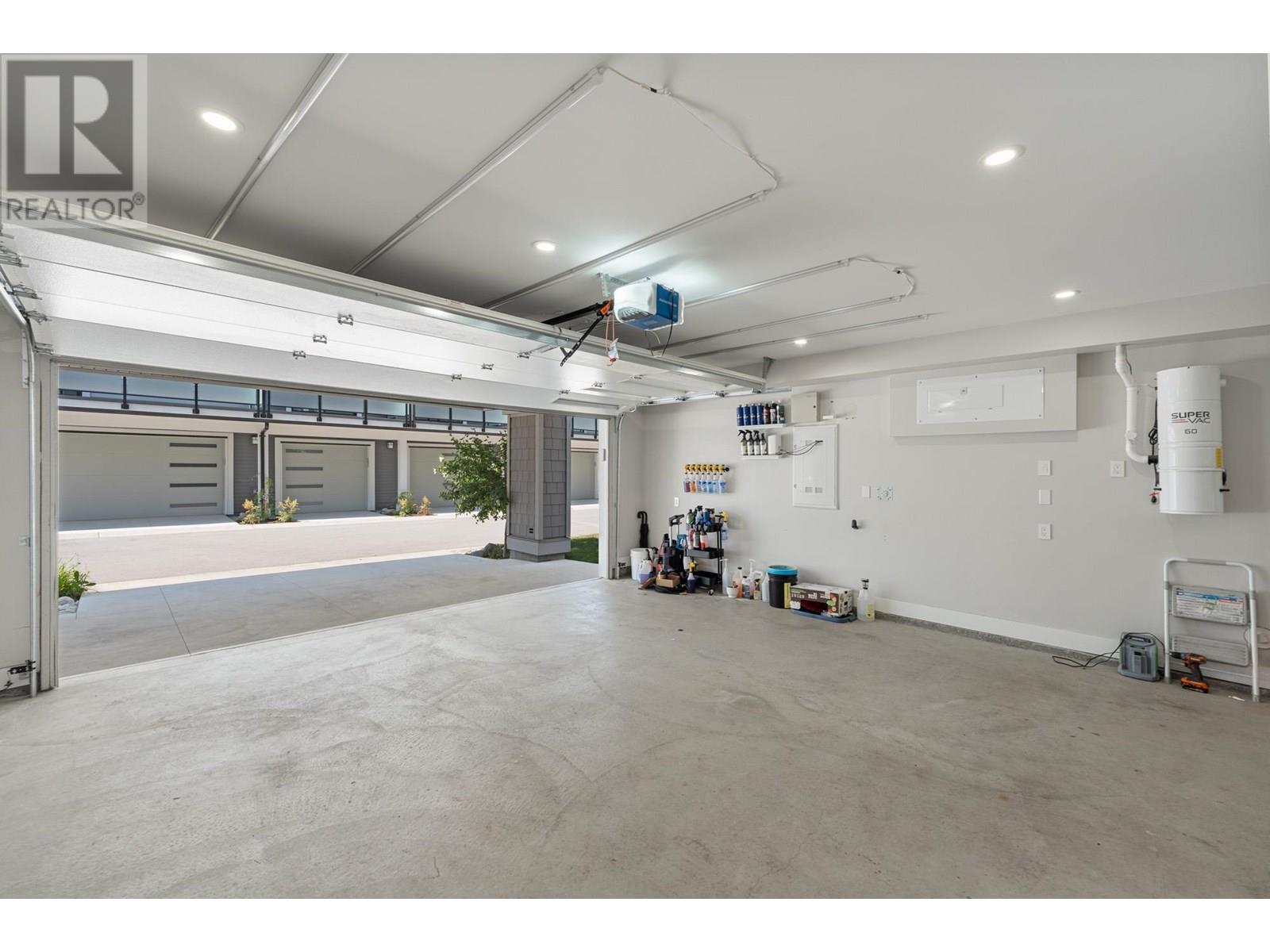 108 Jardine Street, New Westminster, British Columbia  V3M 0M4 - Photo 31 - R3031156
