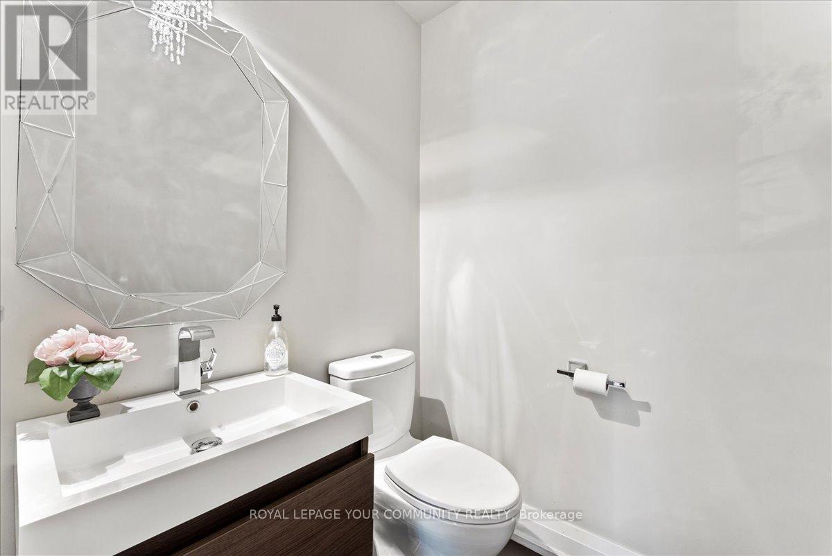 234 Main Street Unionville Street, Markham, Ontario  L3R 2H2 - Photo 18 - N12311789