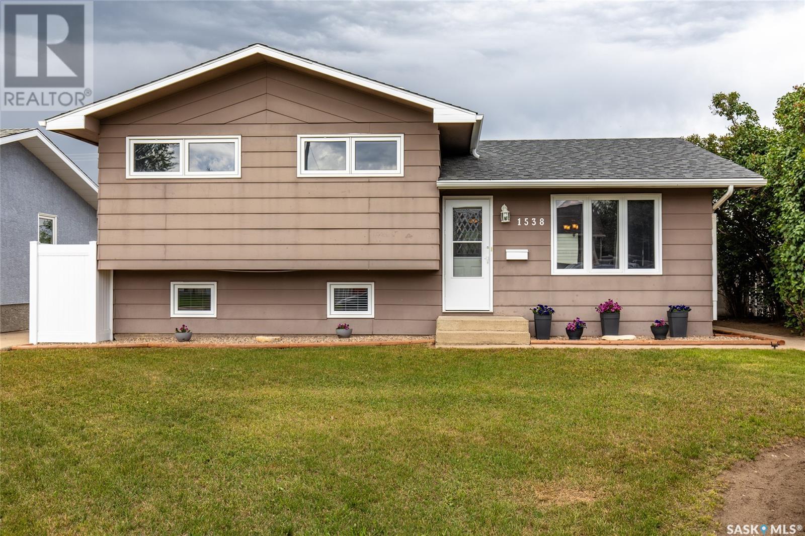 Property at 1538 DUFFIELD STREET W image 1