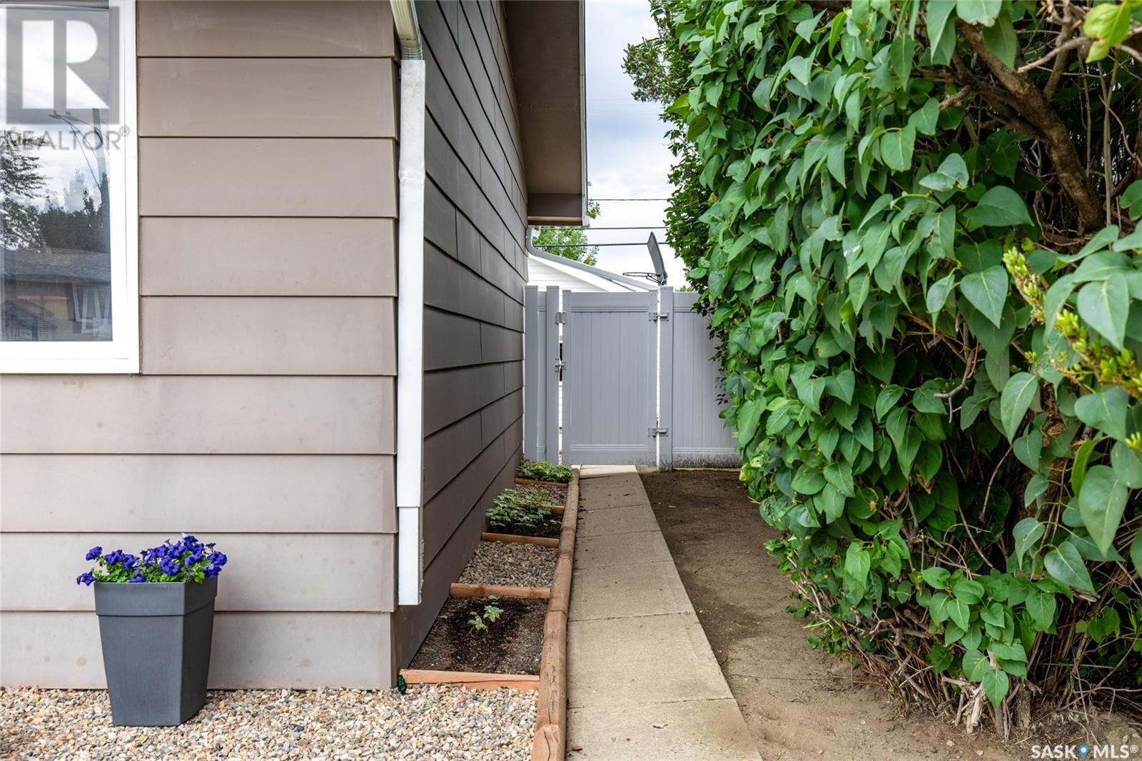 1538 Duffield Street W, Moose Jaw, Saskatchewan  S6H 6N8 - Photo 30 - SK013962