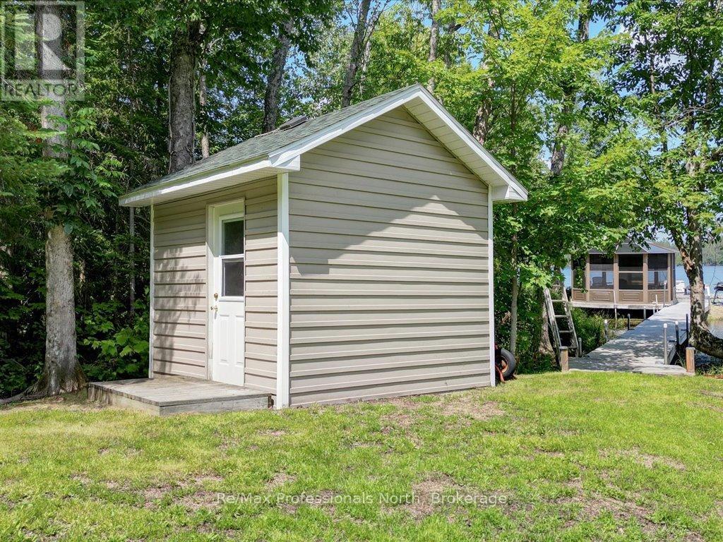1246 Grace River Road, Dysart Et Al, Ontario  K0L 1M1 - Photo 34 - X12311859