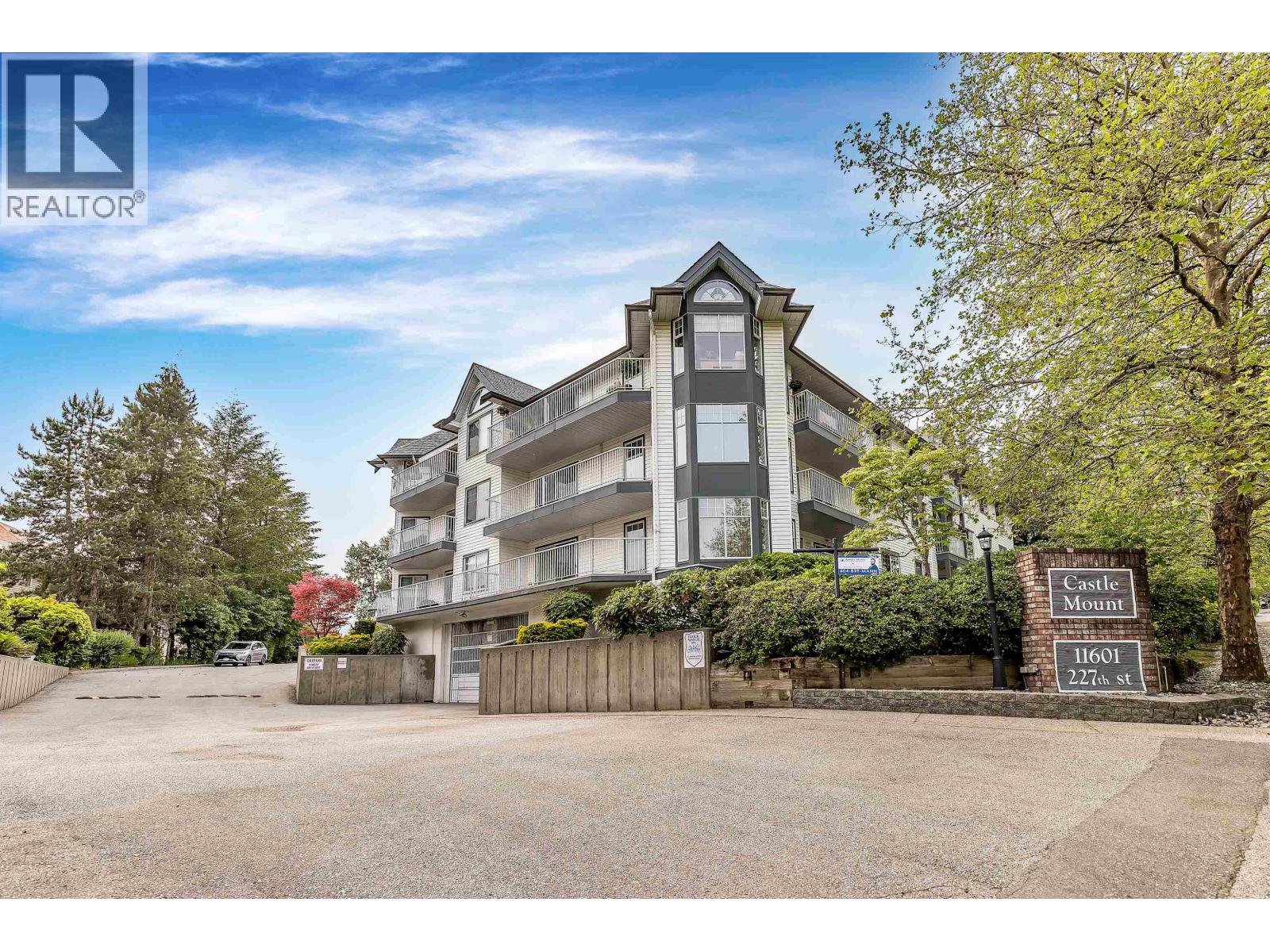 303 11601 227 Street, Maple Ridge, British Columbia  V2X 0J7 - Photo 2 - R3031341