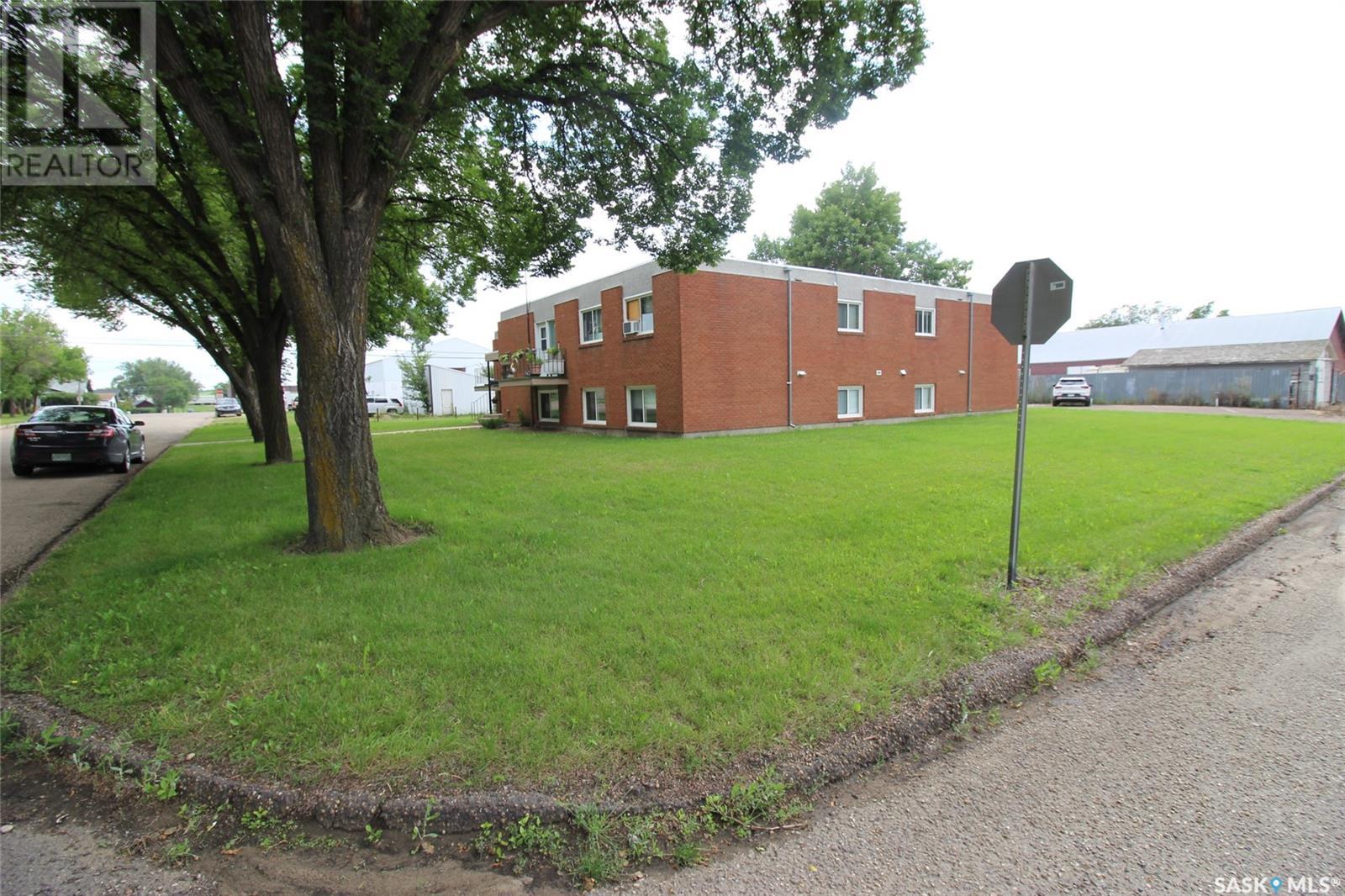341 2nd Street E, Shaunavon, Saskatchewan  S0N 2M0 - Photo 5 - SK014011