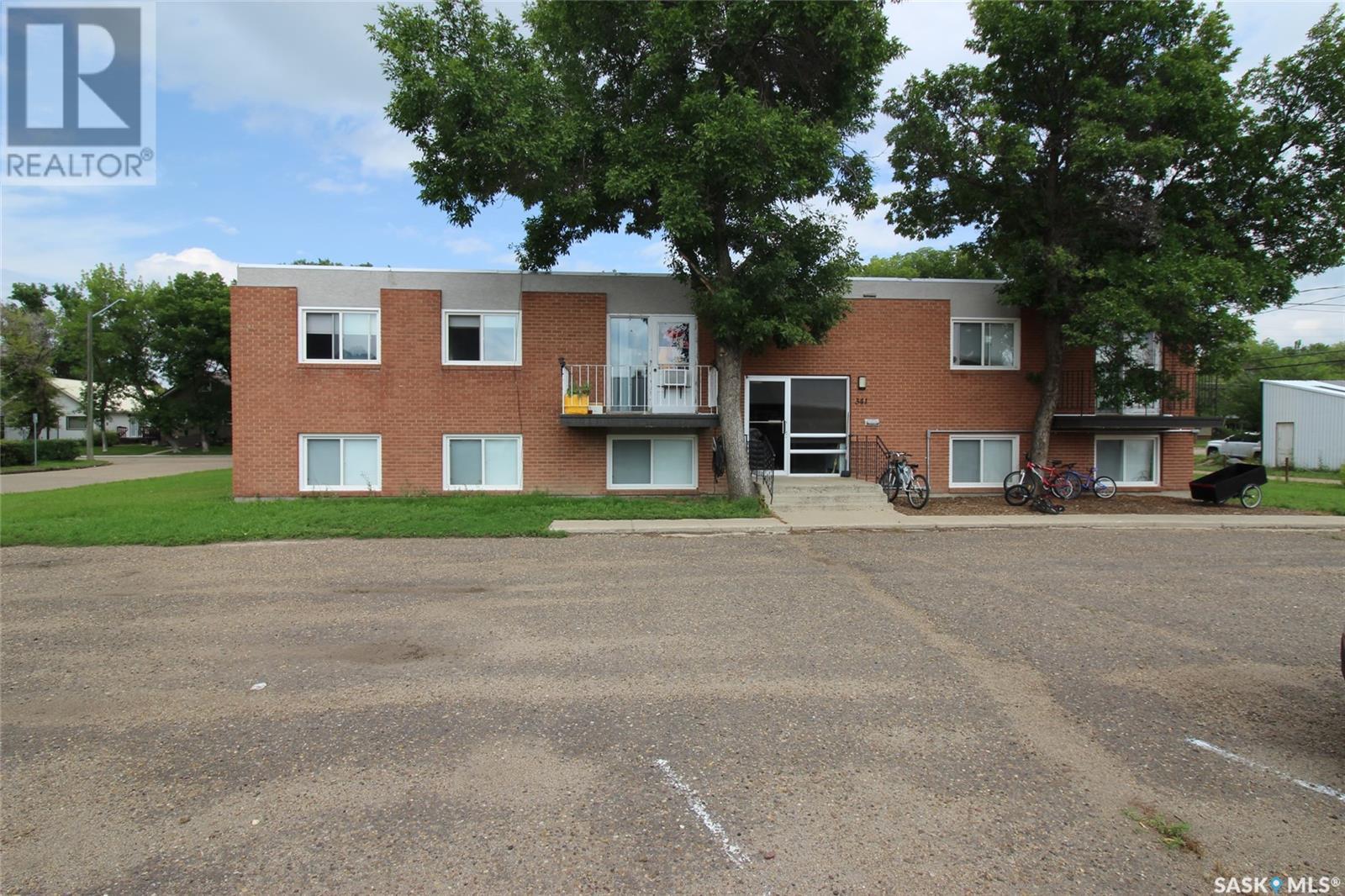 341 2nd Street E, Shaunavon, Saskatchewan  S0N 2M0 - Photo 8 - SK014011