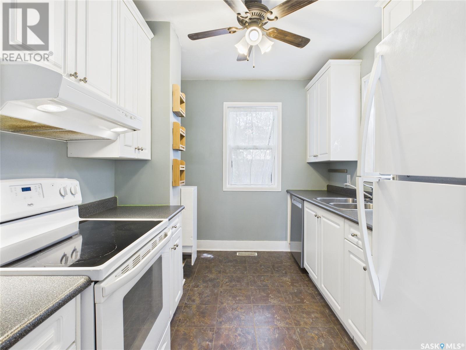 416 13th Street W, Prince Albert, Saskatchewan  S6V 3G5 - Photo 10 - SK013915