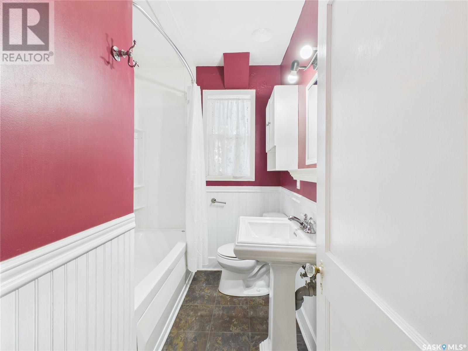 416 13th Street W, Prince Albert, Saskatchewan  S6V 3G5 - Photo 15 - SK013915