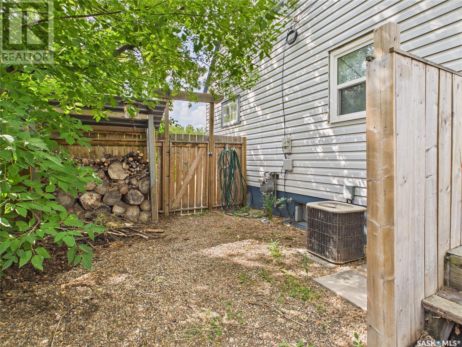 416 13th Street W, Prince Albert, Saskatchewan  S6V 3G5 - Photo 34 - SK013915