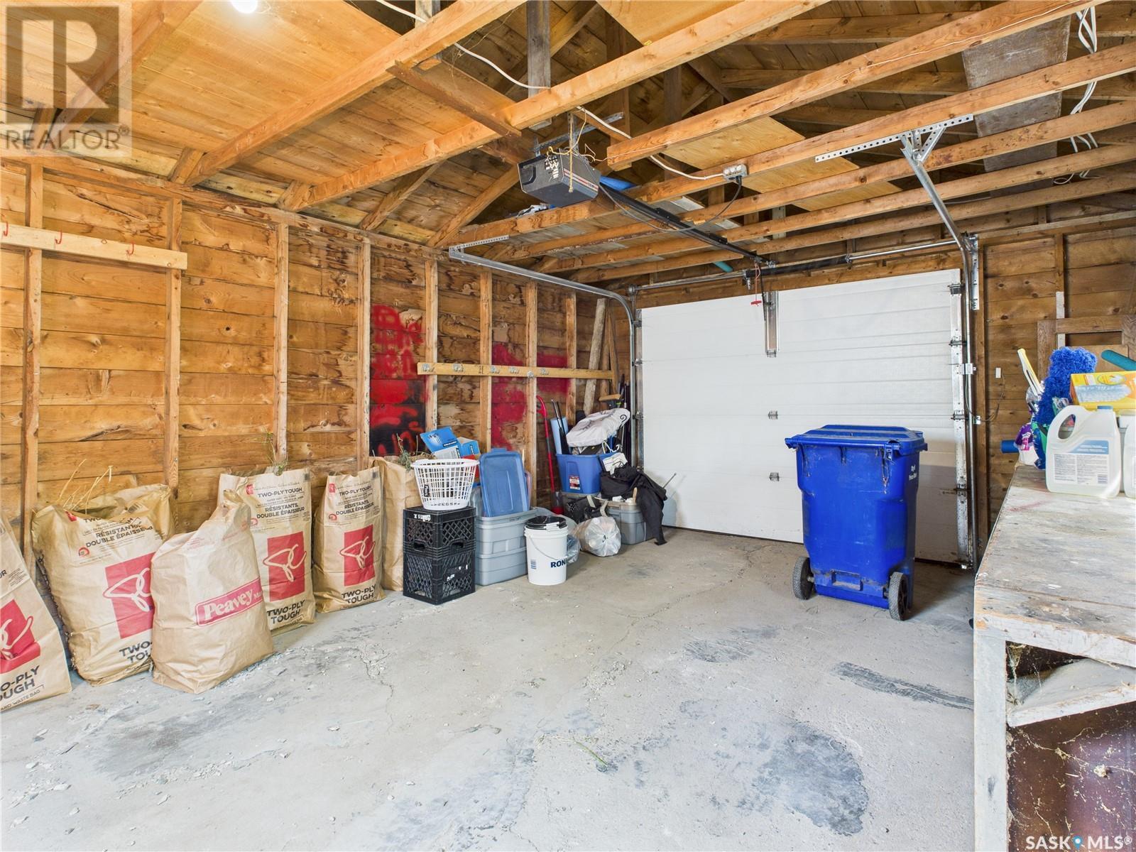 416 13th Street W, Prince Albert, Saskatchewan  S6V 3G5 - Photo 35 - SK013915