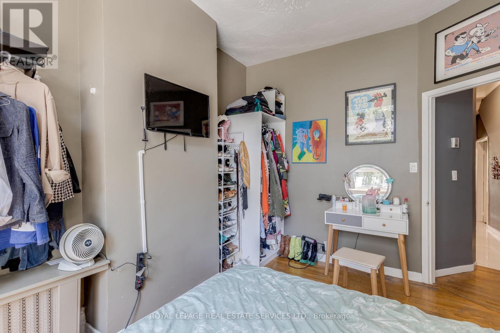 10 Follis Avenue, Toronto (Annex), Ontario  M6G 1S3 - Photo 16 - C12311836