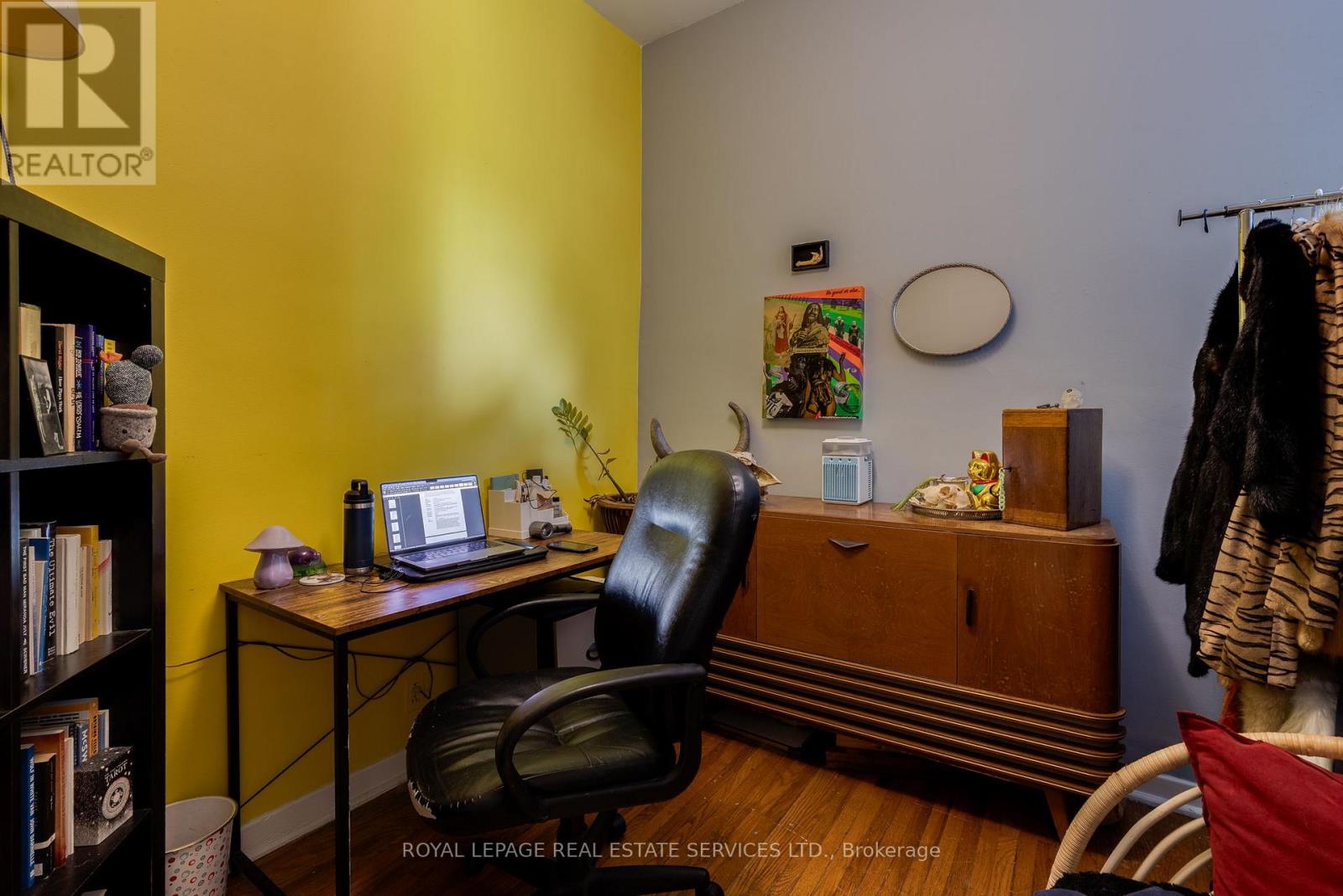 10 Follis Avenue, Toronto (Annex), Ontario  M6G 1S3 - Photo 17 - C12311836
