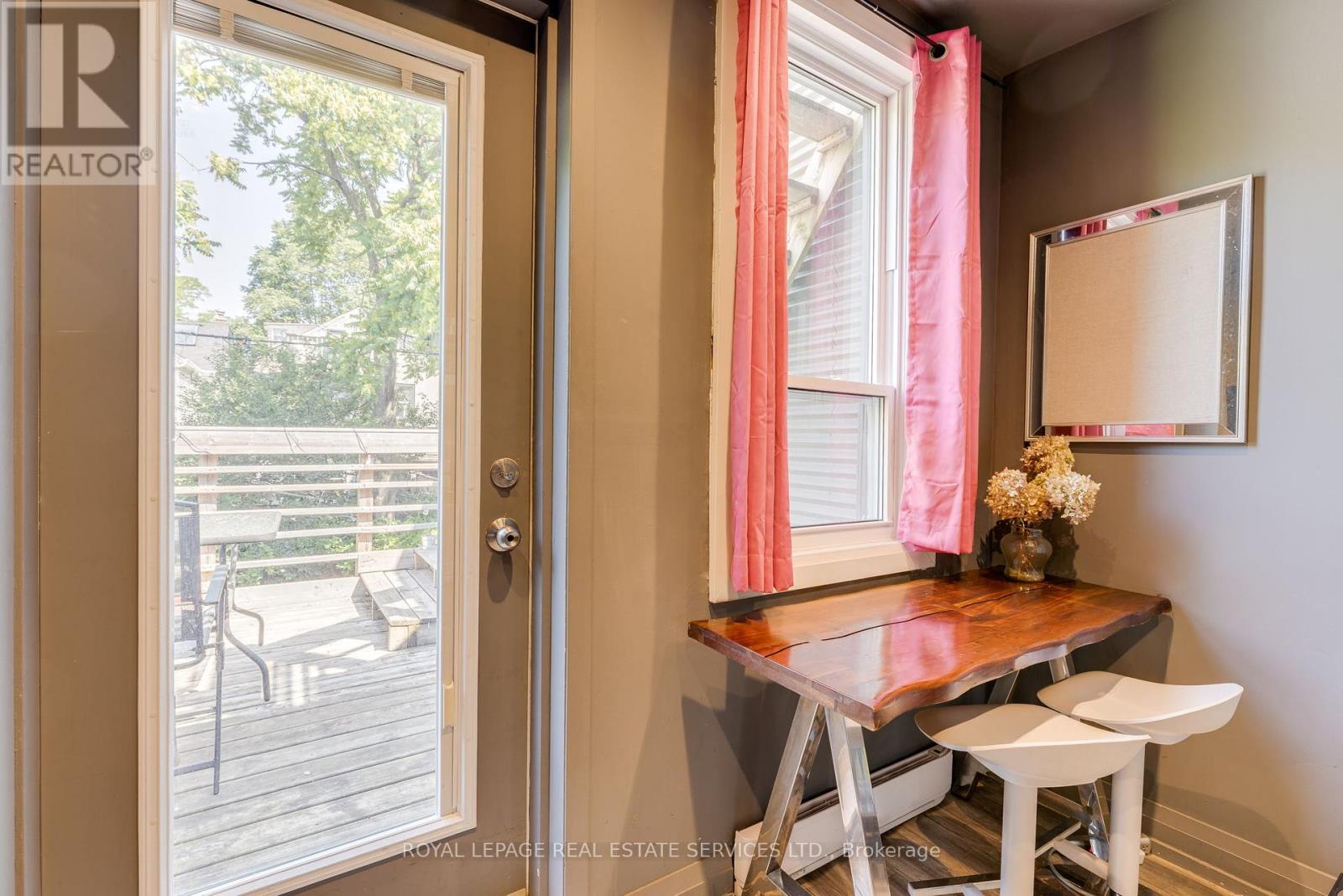 10 Follis Avenue, Toronto (Annex), Ontario  M6G 1S3 - Photo 23 - C12311836