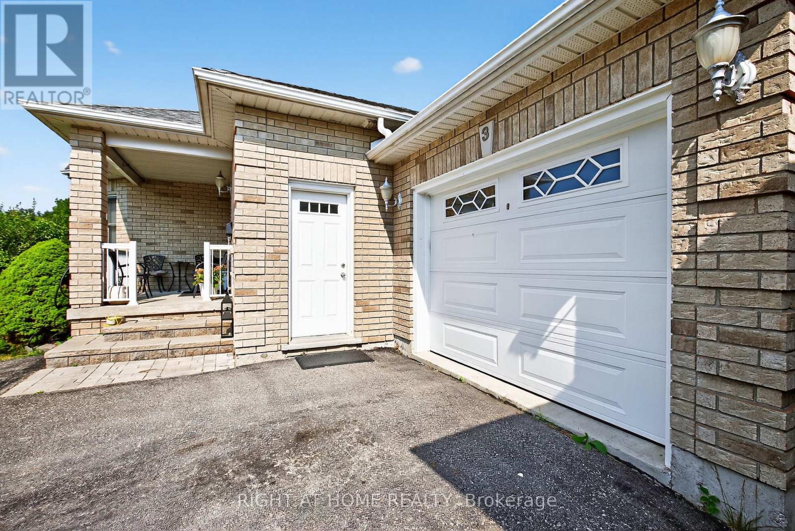 3 Player Drive, Barrie, Ontario  L4M 6V9 - Photo 4 - S12311829