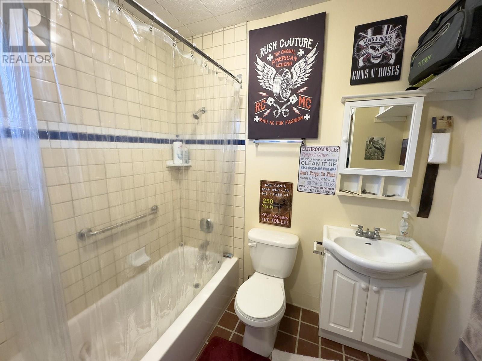 5943 N Green Lake Road, 70 Mile House, British Columbia  V0K 2K1 - Photo 20 - R3008878