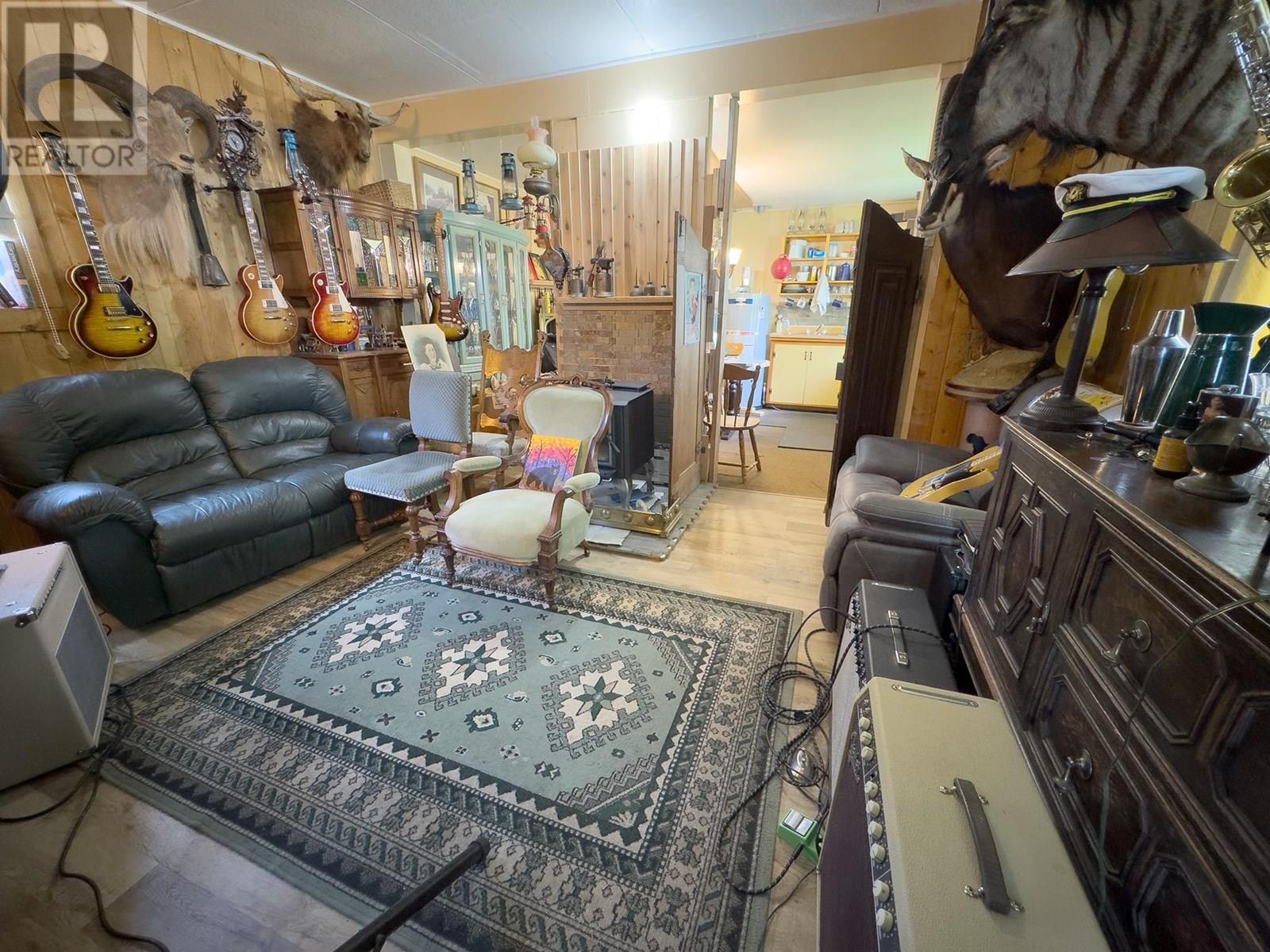 5943 N Green Lake Road, 70 Mile House, British Columbia  V0K 2K1 - Photo 14 - R3008878