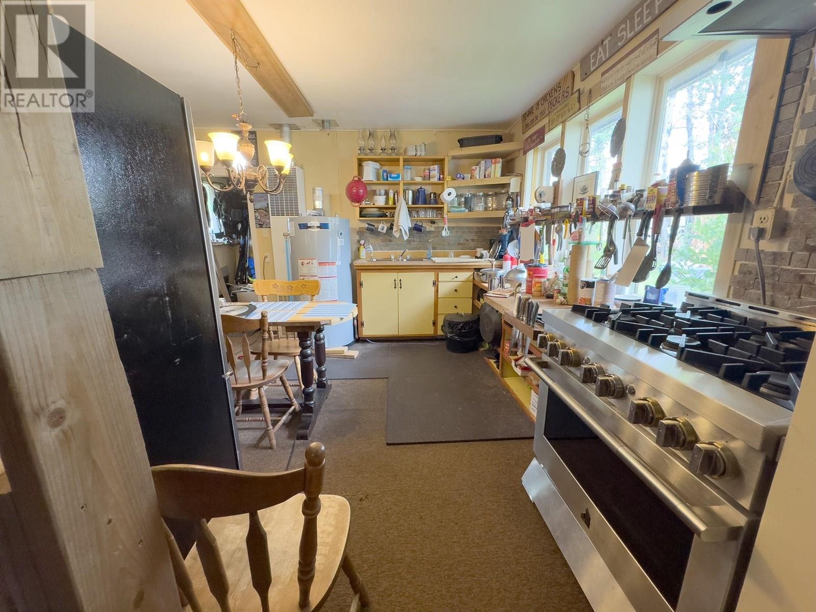 5943 N Green Lake Road, 70 Mile House, British Columbia  V0K 2K1 - Photo 12 - R3008878