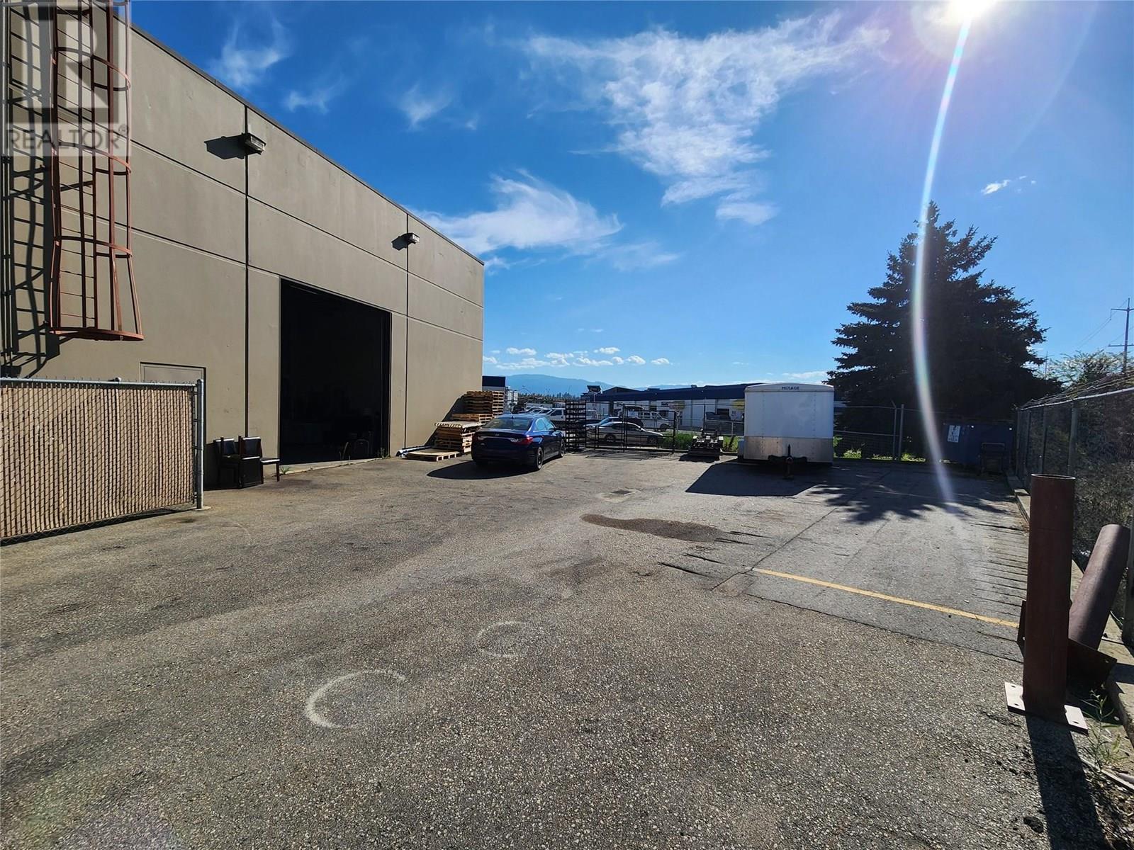 2714 Highway 97 N Highway Unit# 112, Kelowna, British Columbia