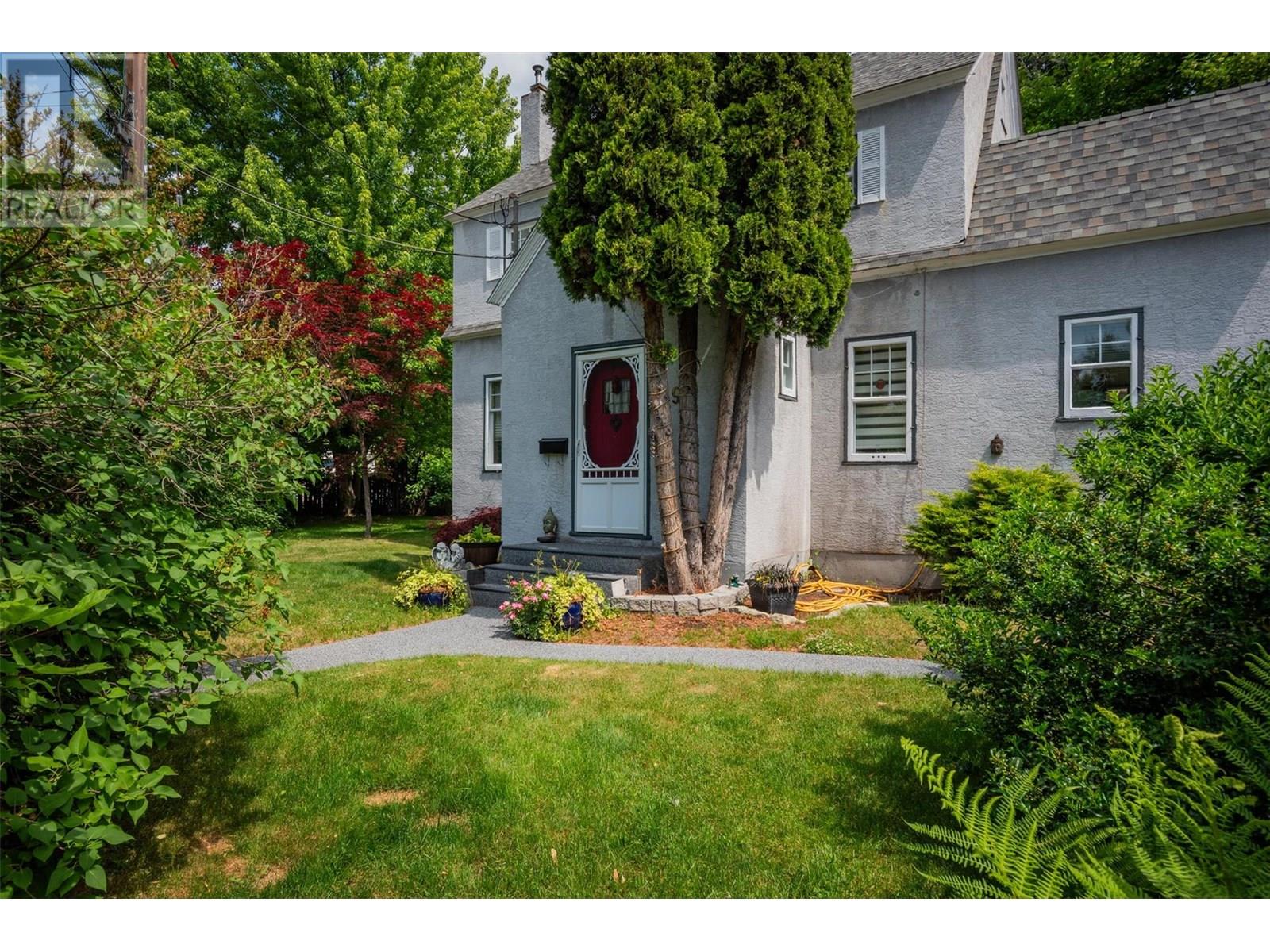 Property at 399 Murray Drive image 2