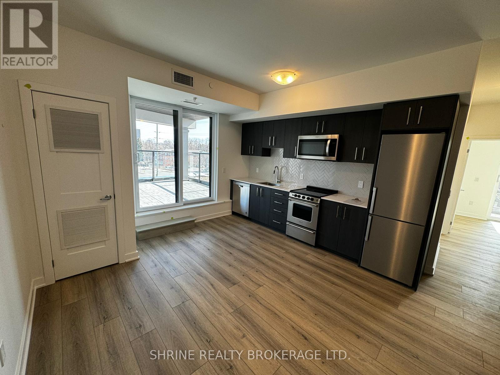 202 - 312 Erb Street, Waterloo, Ontario  N2L 0K9 - Photo 15 - X12311880