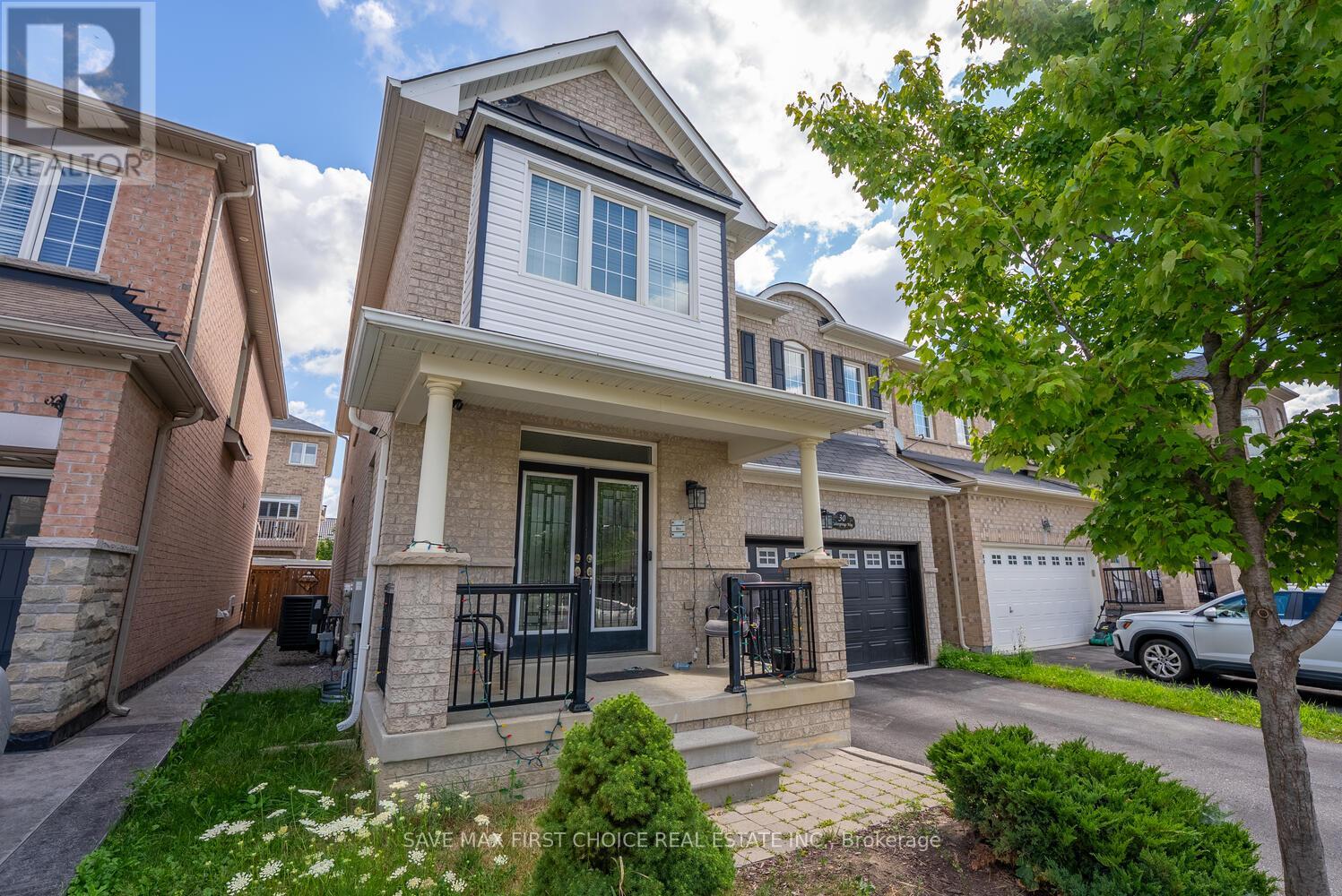 30 Cedarsprings Way, Brampton, Ontario  L6R 0Y2 - Photo 4 - W12311841