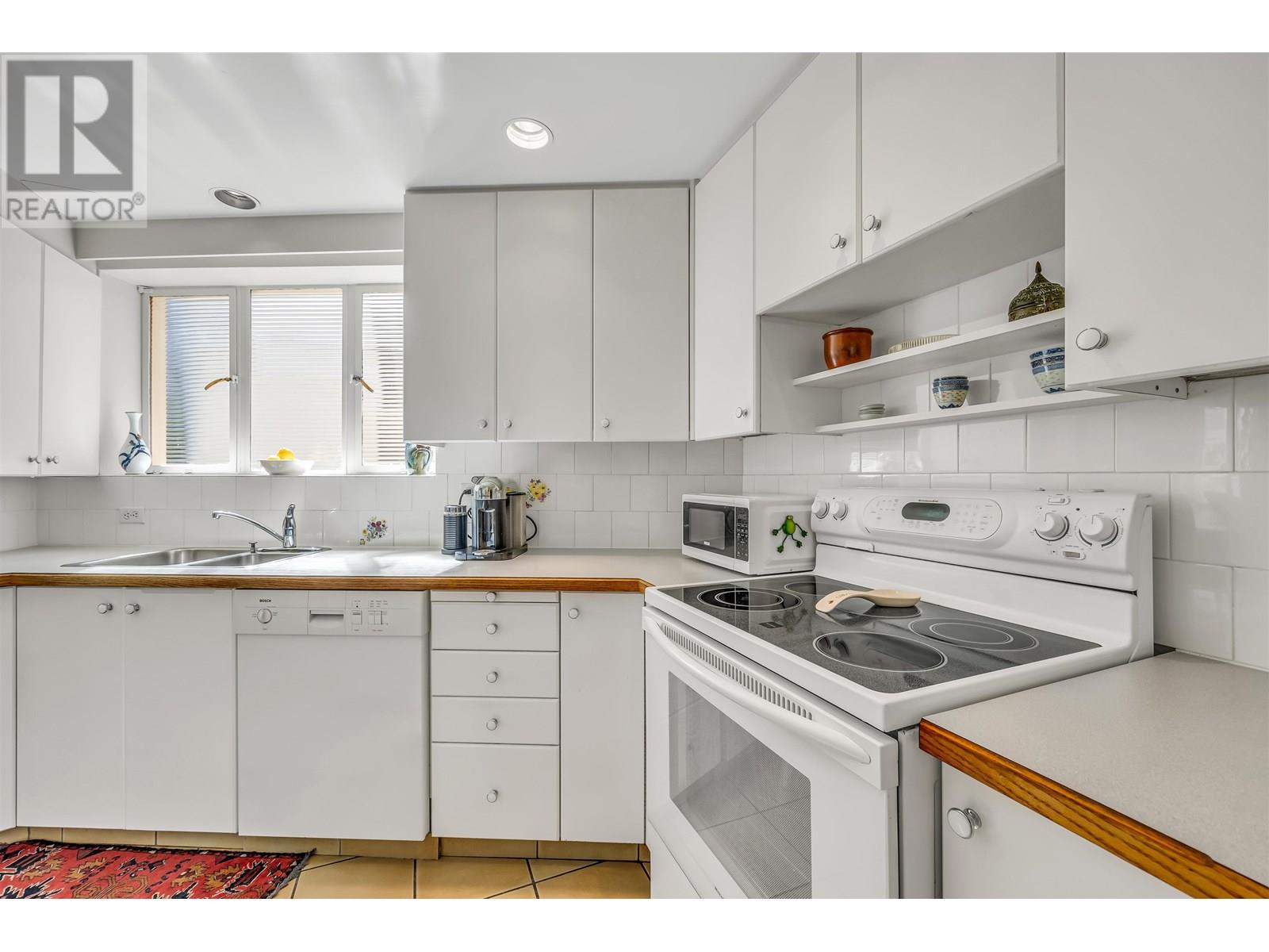 508 1949 Beach Avenue, Vancouver, British Columbia  V6G 1Z2 - Photo 12 - R3031426