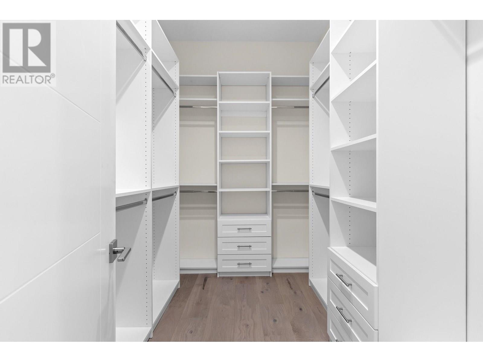 Property at 4630 Raymer Road image 3