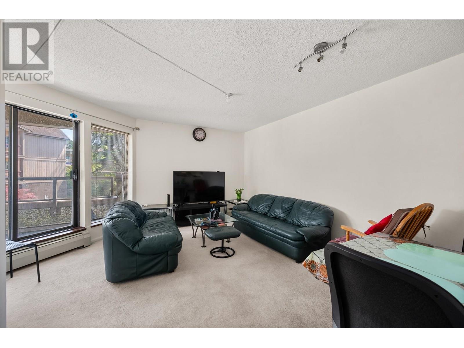 231 8460 Ackroyd Road, Richmond, British Columbia  V6X 3B9 - Photo 2 - R3023867