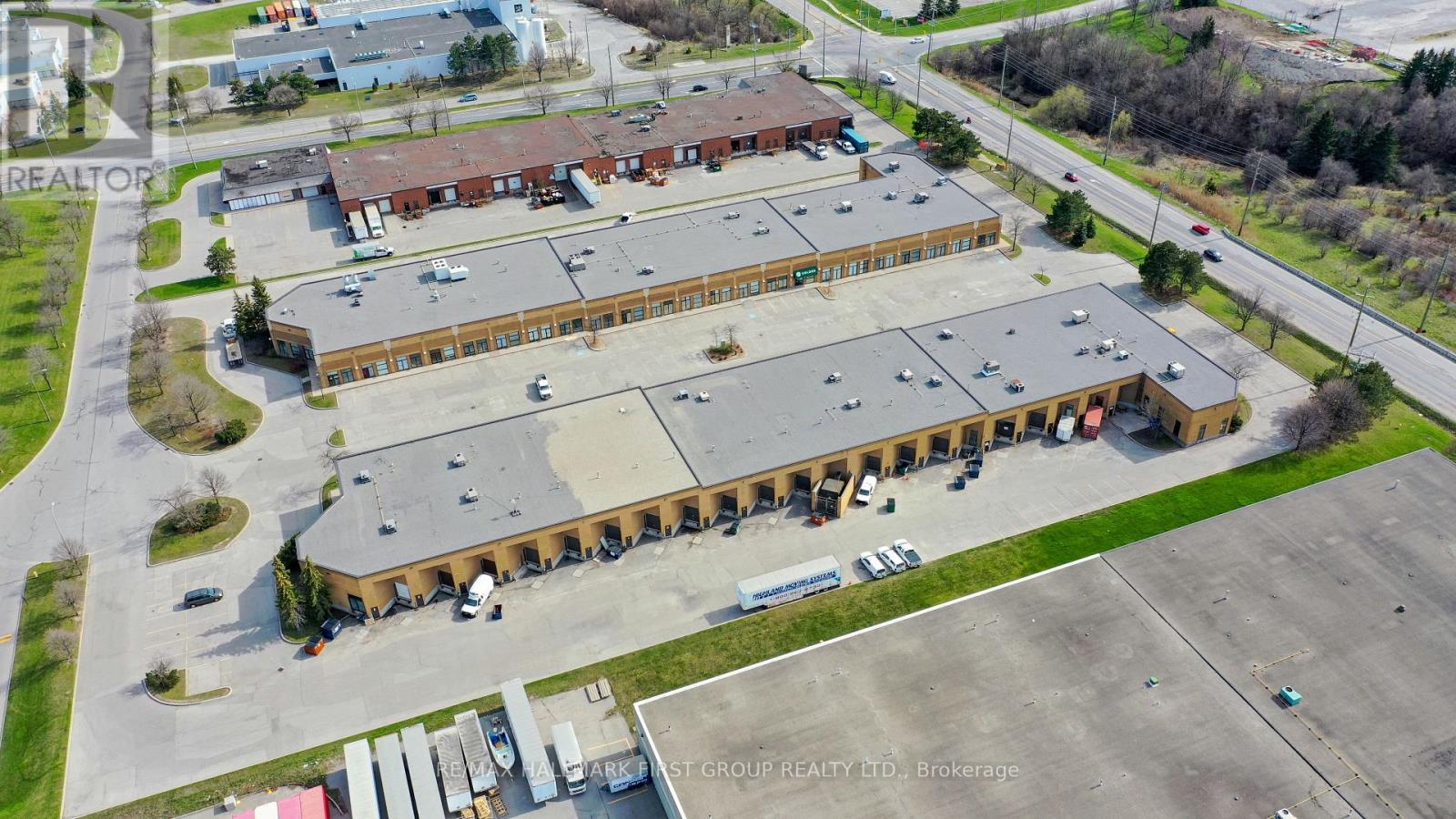 #35-36 - 110 Scotia Court, Whitby, Ontario  L1N 8Y7 - Photo 3 - E12311884