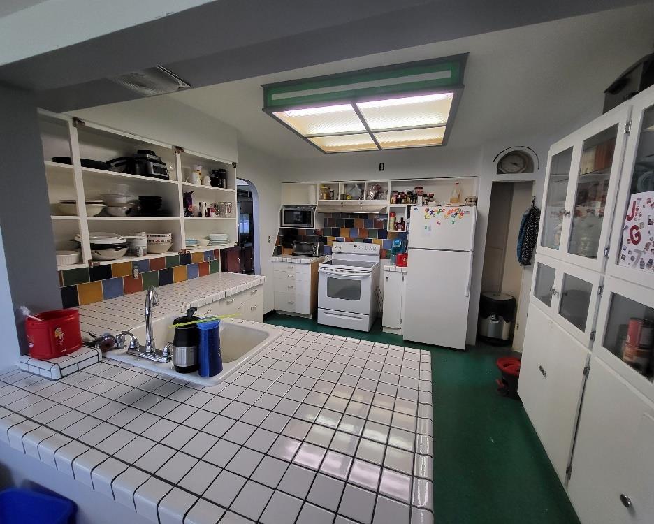 Property at 45644 WELLINGTON AVENUE image 5